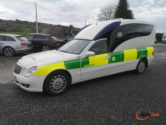 Mercedes E 280 CDI V6   Ambulance Krankenwagen Skoraya pomoshch - 1
