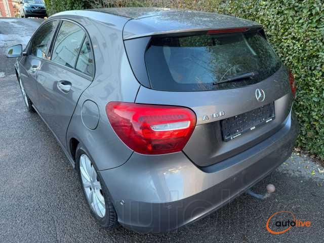 Mercedes Benz A 160 AIRCO CUIR JANTES EURO 6B 11 490 Te Koop