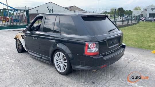 LAND ROVER RANGE ROVER SPORT SE 3.0D - 1