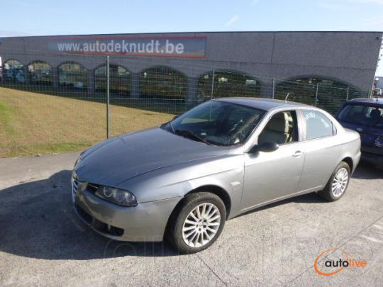 ALFA ROMEO ALFA 156 - 1
