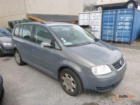 VOLKSWAGEN TOURAN 2.0 TDI BKD - 1