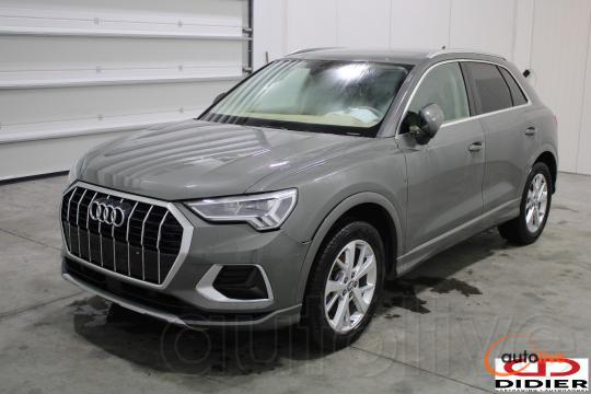 AUDI Q3 - 1