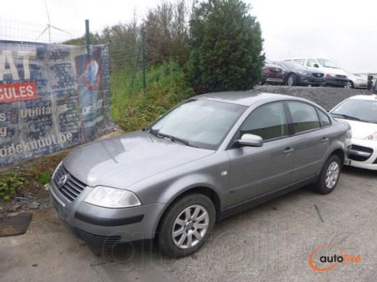 VOLKSWAGEN PASSAT 1.9 TDI 100 - 1