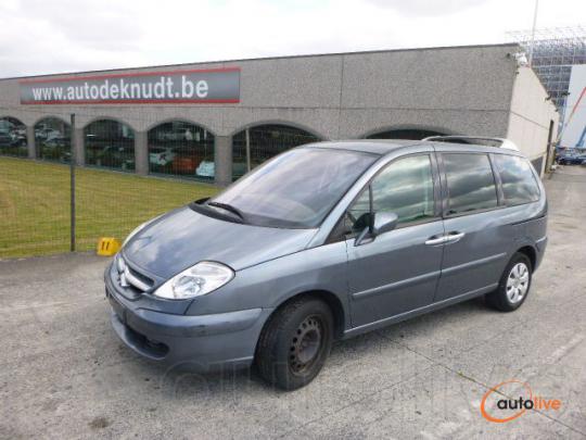 CITROï¿½N C8 2.0 HDI - 1