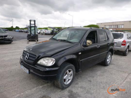 MERCEDES-BENZ ML 270 270 CDI - 1