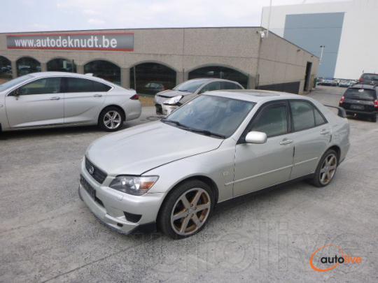 LEXUS IS 200 2.0I GXE10 - 1