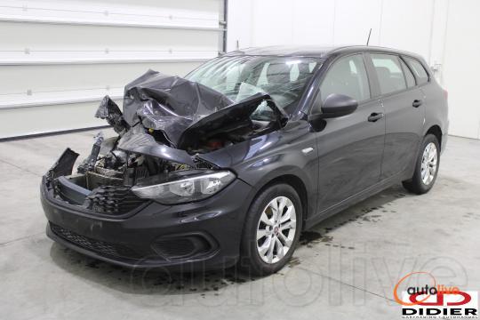 FIAT TIPO - 1