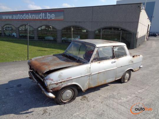 OPEL KADETT 1.0 - 1