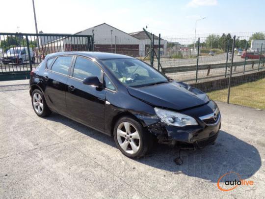 OPEL ASTRA J 1.3 CDTI A13DTE - 1