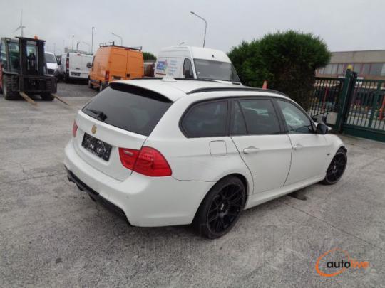 BMW 318 D TOURING - 1