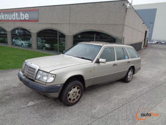 MERCEDES-BENZ 300D BREAK  W124 - 1