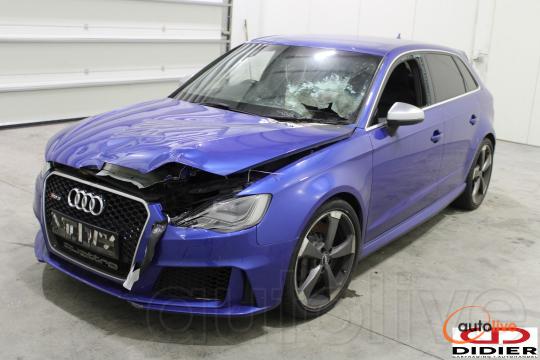 AUDI RS3 - 1