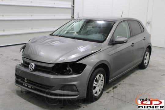 VOLKSWAGEN POLO - 1