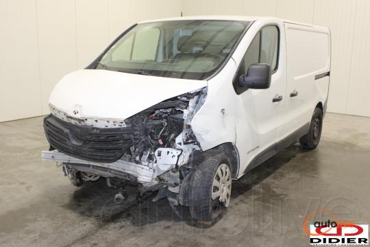 RENAULT TRAFIC - 1