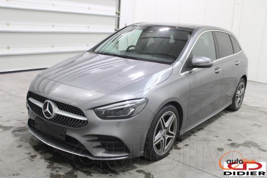 MERCEDES-BENZ B180 - 1
