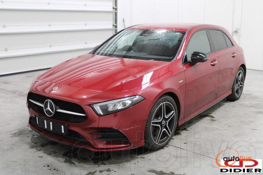 MERCEDES-BENZ A180 - 1