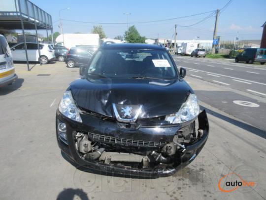 PEUGEOT 4007 - 1