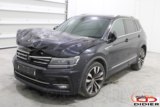 VOLKSWAGEN TIGUAN - 1