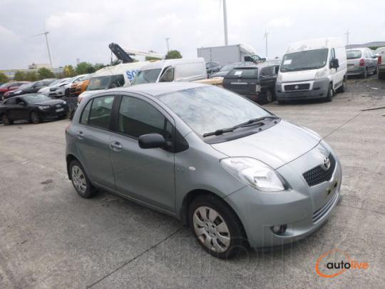 TOYOTA YARIS 1.4 D4D - 1