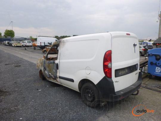 FIAT DOBLO 1.6 MULTIJET - 1