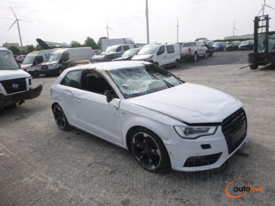 AUDI A3 S-LINE 1.6 TDI CLHA - 1