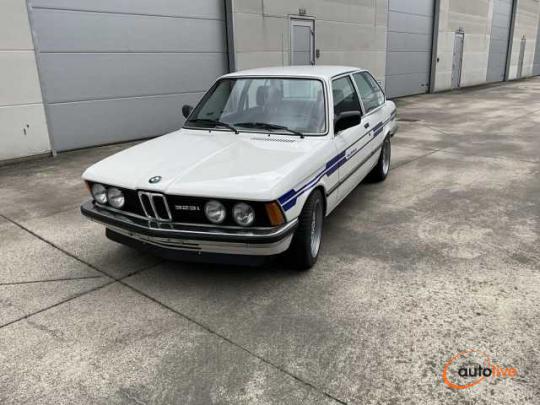 BMW 1984 BMW 323i Personenauto - 1