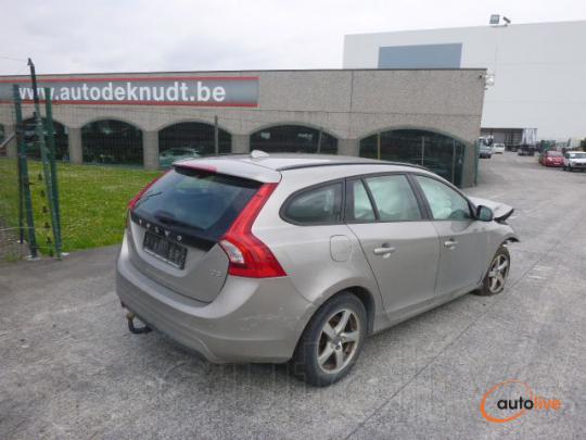 VOLVO V60 2.0 D  D4204T9 - 1