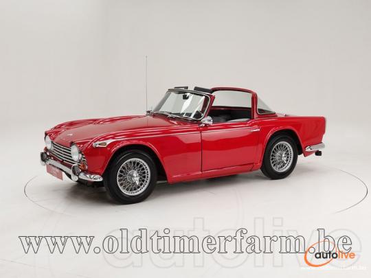 Triumph TR4 '67 CH251L - 1