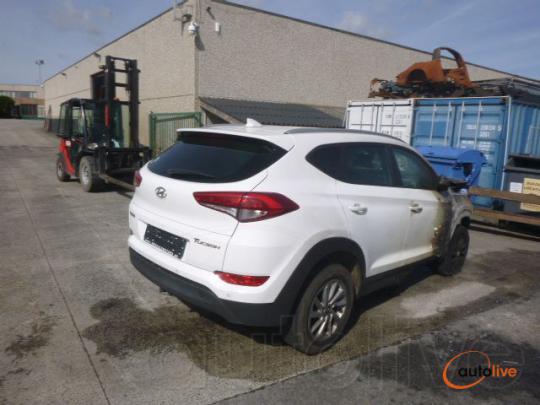 HYUNDAI TUCSON PREMIUM 1.6 - 1