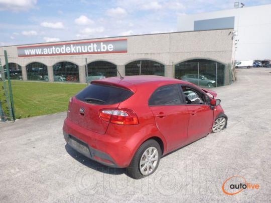 KIA RIO 1.1 CRDI - 1