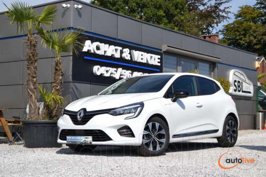 Renault Clio - 1