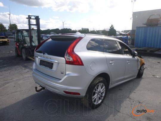 VOLVO XC 60 2.0 D  SUMMUM - 1