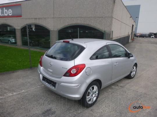 OPEL CORSA 1.3 CDTI - 1