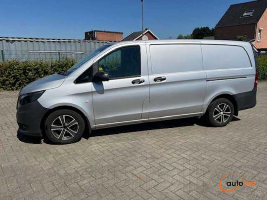 Mercedes-Benz  VITO 114 CDI ZILVER € 14900 EX BTW - 1