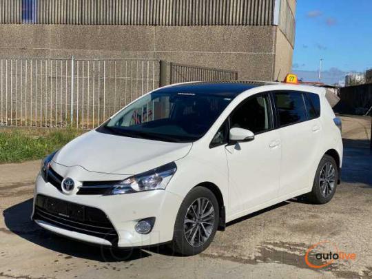 Toyota Verso 1.8i Dynamic 5pl. CVT automatique - 1