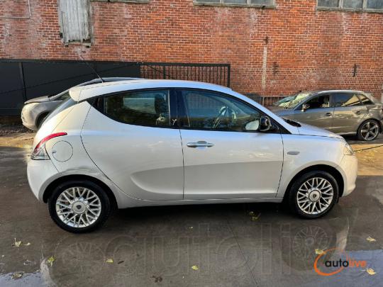 LANCIA YPSILON YPSILON GOLD - 1