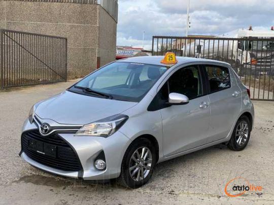 Toyota Yaris 1.0i VVT-i Life - 1