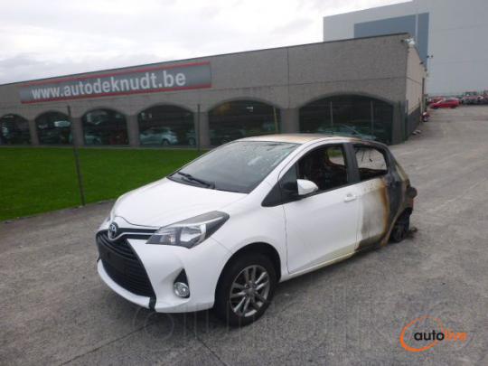 TOYOTA YARIS 1.3  LIFE  1NR - 1