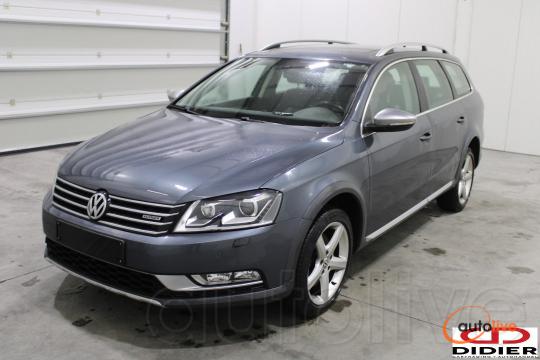 VOLKSWAGEN PASSAT ALLTRACK - 1