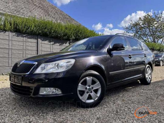 SKODA Octavia SW 1.6 CR TDi Ambiente CRUISE/PDC/CLIM/GARANTIE - 1