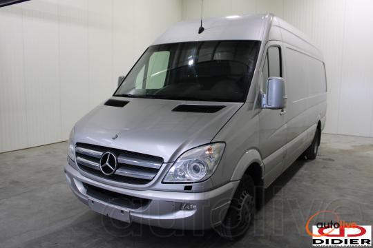 MERCEDES-BENZ SPRINTER - 1