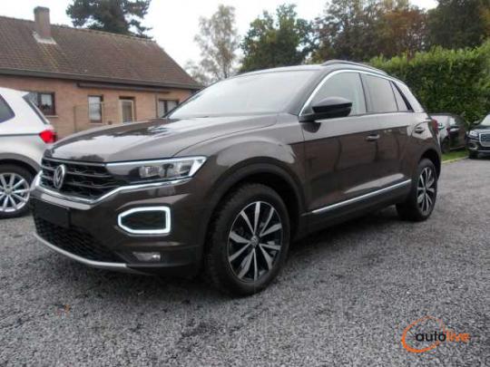 Volkswagen T-Roc 1.5 TSI Style DSG NAVI-ADCRUISE-BLINDSPOT-LED-LANE - 1