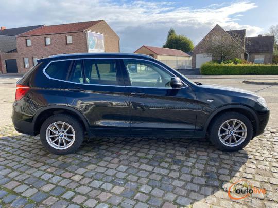 BMW X3 2.0 D - 1