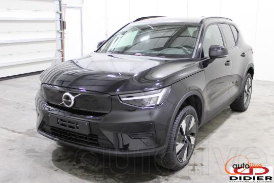 VOLVO XC40 - 1