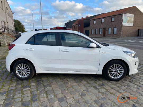 KIA RIO 1.3 I - 1