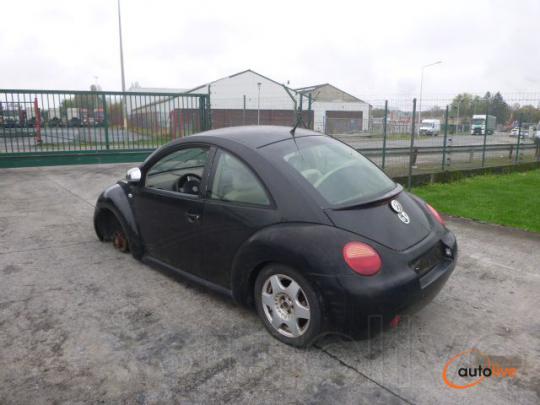 VOLKSWAGEN BEETLE 1.9 TDI - 1