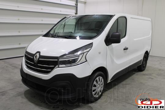 RENAULT TRAFIC - 1