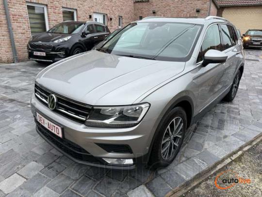 Volkswagen Tiguan - 1