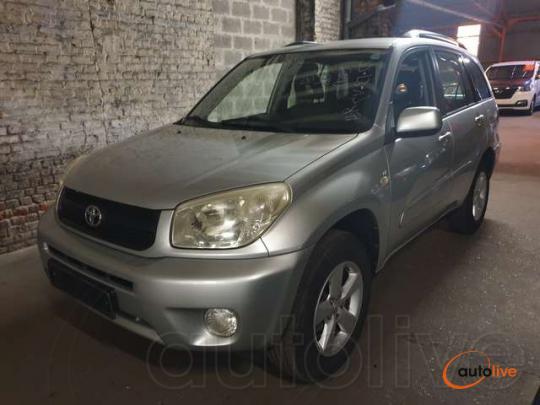 Toyota RAV 4 - 1