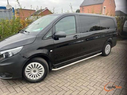 Mercedes-Benz Vito 114 cdi tourer 8+1 € 36900 ex btw - 1